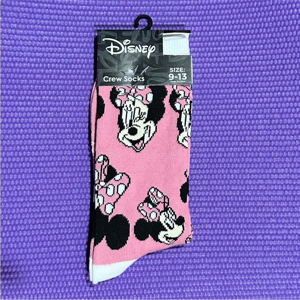 NEW Disney Pink Minnie Mouse Crew Socks 9-13